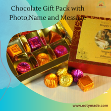 Load image into Gallery viewer, Small Chocolate gift basket, bouquet, sweet basket under 500 rs OotyMade.com
