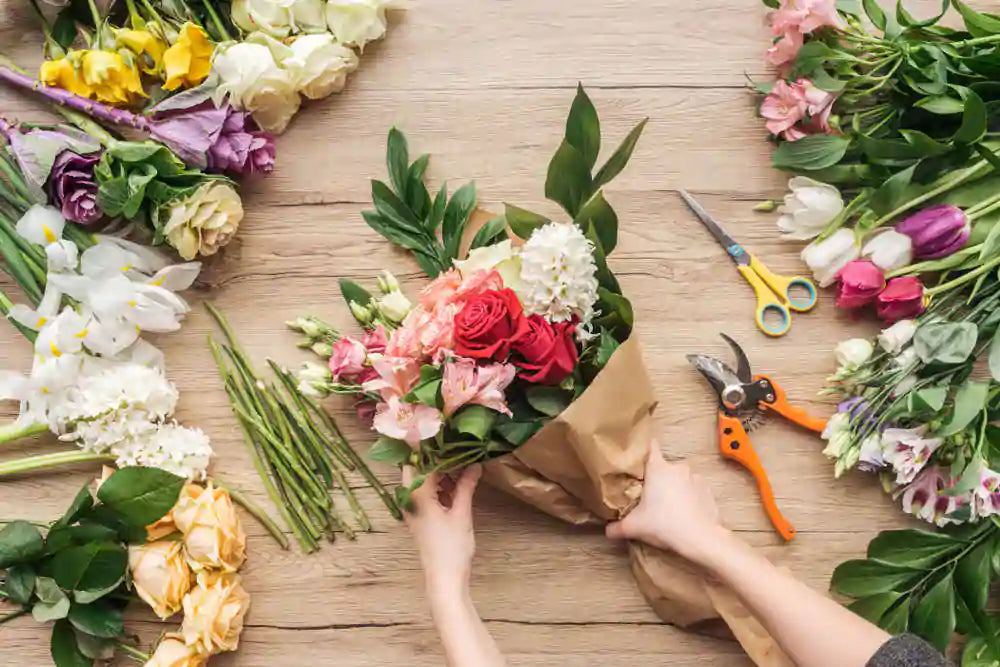 Ooty Fresh Exotic Cut Flowers - Carnations, Lilies, Hydrangeas & More - Perfect for All Occasions OotyMade.com
